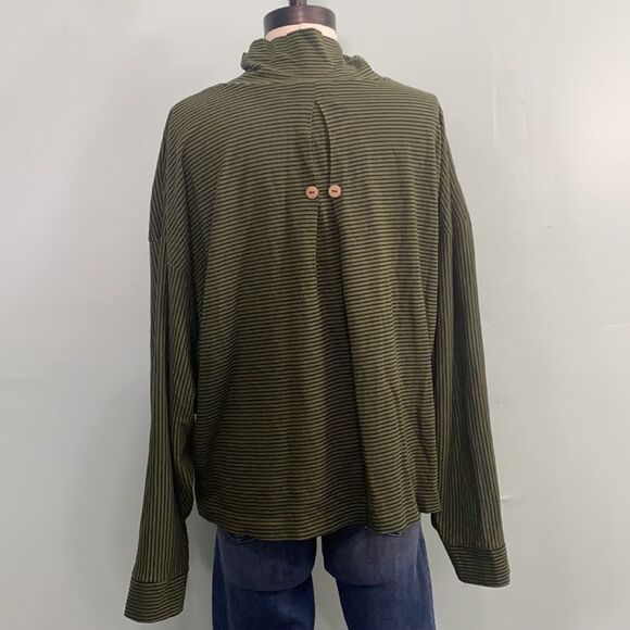 Vintage Mock Neck Back Button Long Sleeve Blouse - Picture 4 of 6